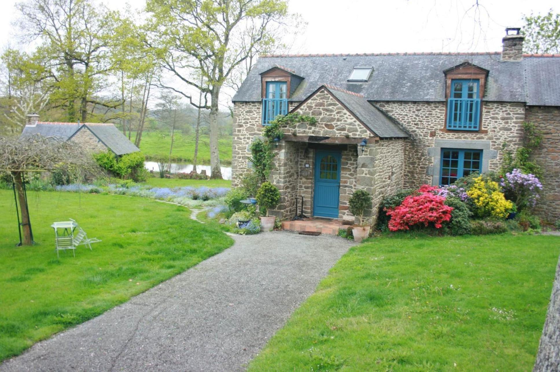 Au Pont Ricoul Bed and Breakfast Saint-Pierre-de-Plesguen Εξωτερικό φωτογραφία