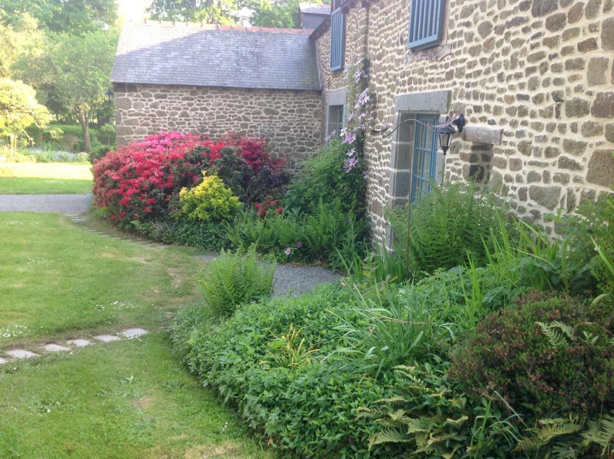 Au Pont Ricoul Bed and Breakfast Saint-Pierre-de-Plesguen Εξωτερικό φωτογραφία