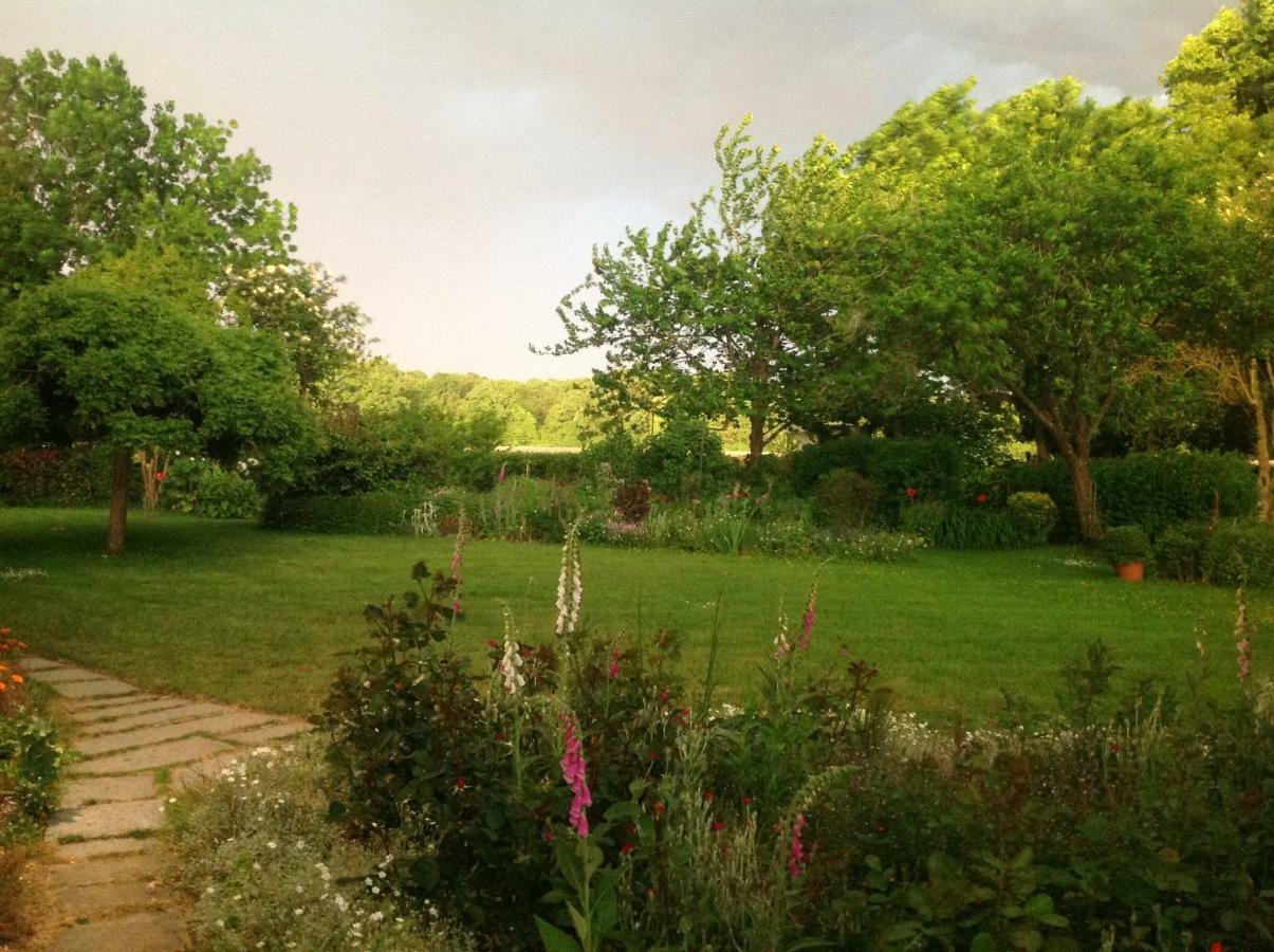 Au Pont Ricoul Bed and Breakfast Saint-Pierre-de-Plesguen Εξωτερικό φωτογραφία